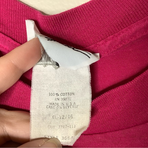 < Vintage FR Sport Plaid Bow Embroidered Tee > - Picture 3 of 5